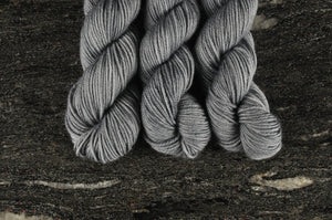 Timber Yarns - DK Midi