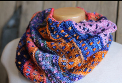 Koigu Colour Dust Cowl kit